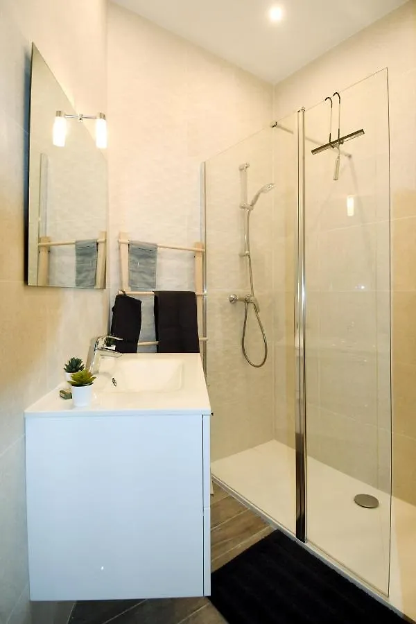 Le Jardin Du Port Apartment Nice